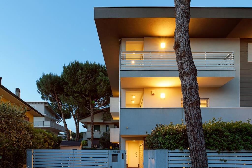 Villa Sonia A 300 M Dal Mare Червия Екстериор снимка