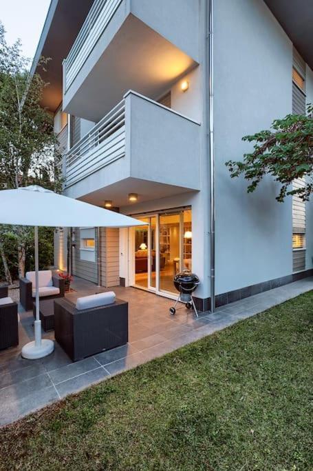 Villa Sonia A 300 M Dal Mare Червия Екстериор снимка